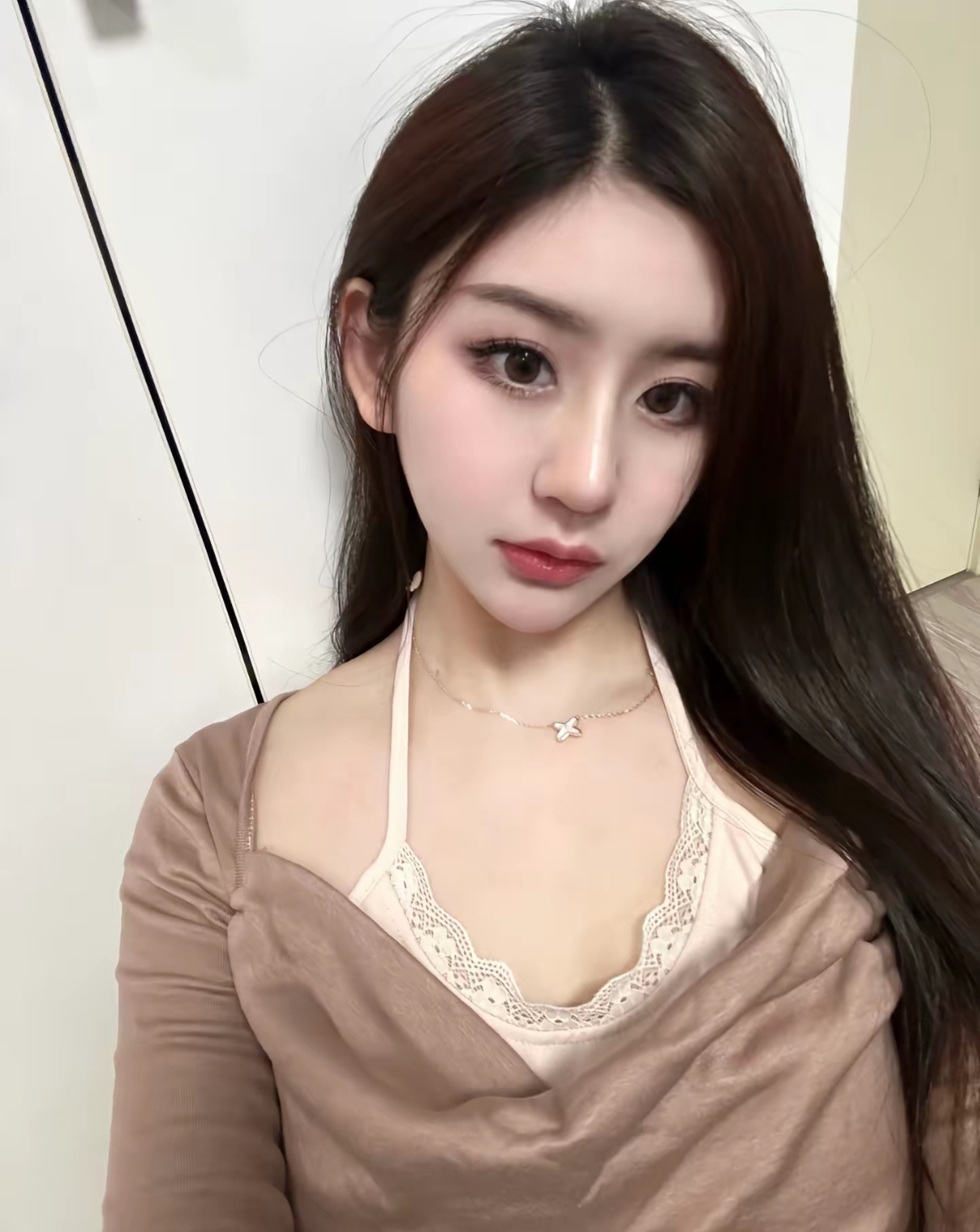 【保定寻欢】纯欲美女先插嘴在插逼爽爽的